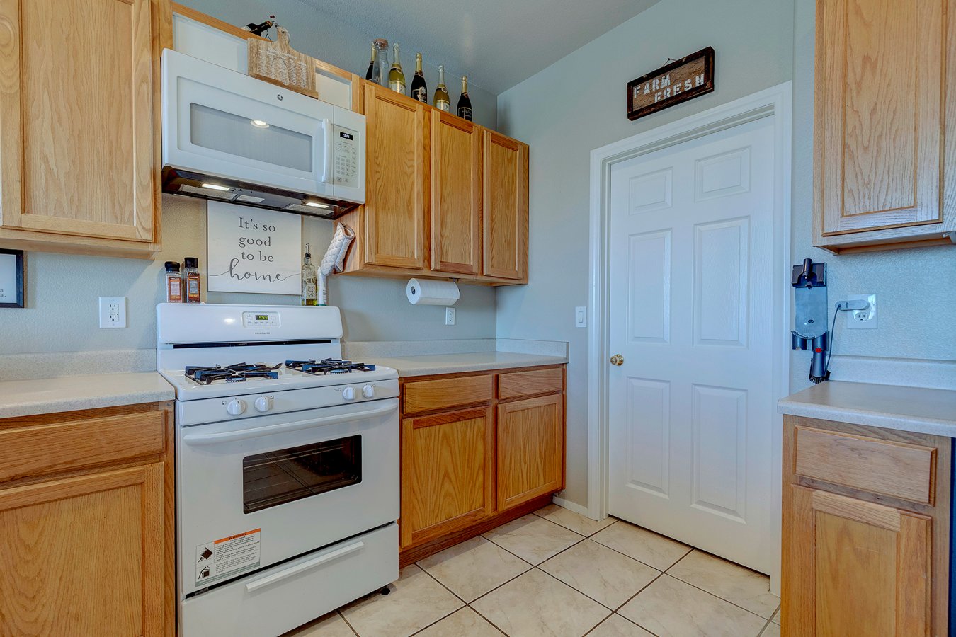 6898 Silver Legacy Dr