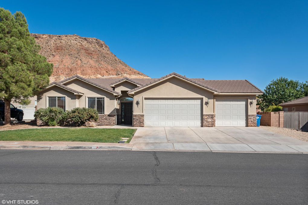 36289 Cozy 3 bed 2.5 bath with a 3 car garage. This home offers a beautiful brick fireplace, tile floors, covered patio and a fully fenced private yard. Close to parks, shopping and trail heads for the hiking enthusiast in all of us! Come view this amazing home today!