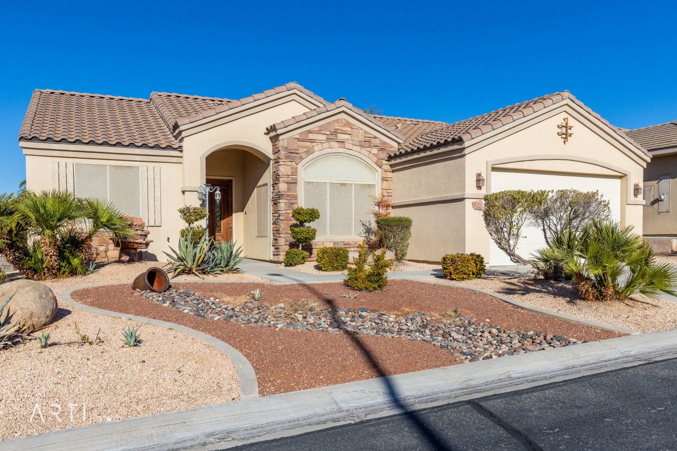 1449 Chaparral Drive