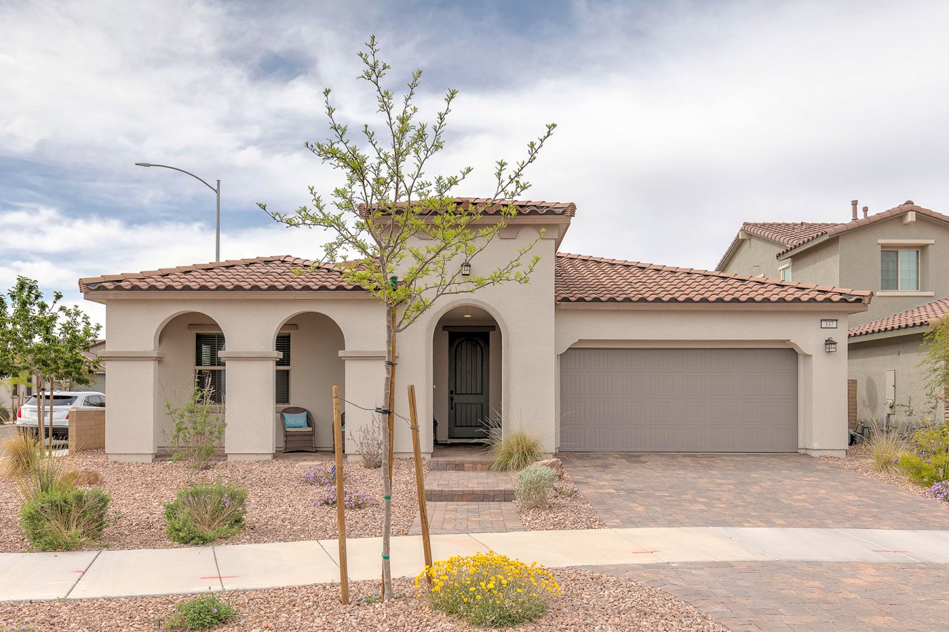 37578 Better than New!! Beautiful single story w/ upgraded flooring & 9 ft ceilings make for a spacious home! Open concept living w/ all the modern finishes - upgraded cabinets, stainless appliances, custom backsplash, walk-in pantry! 3 bedrooms + Den! Huge master bedroom, bath w/ double vanity and massive walk-in shower! Private backyard w/ plenty of space for entertaining. Seperate laundry room. Oversized garage! Don't miss out on your dream home!!