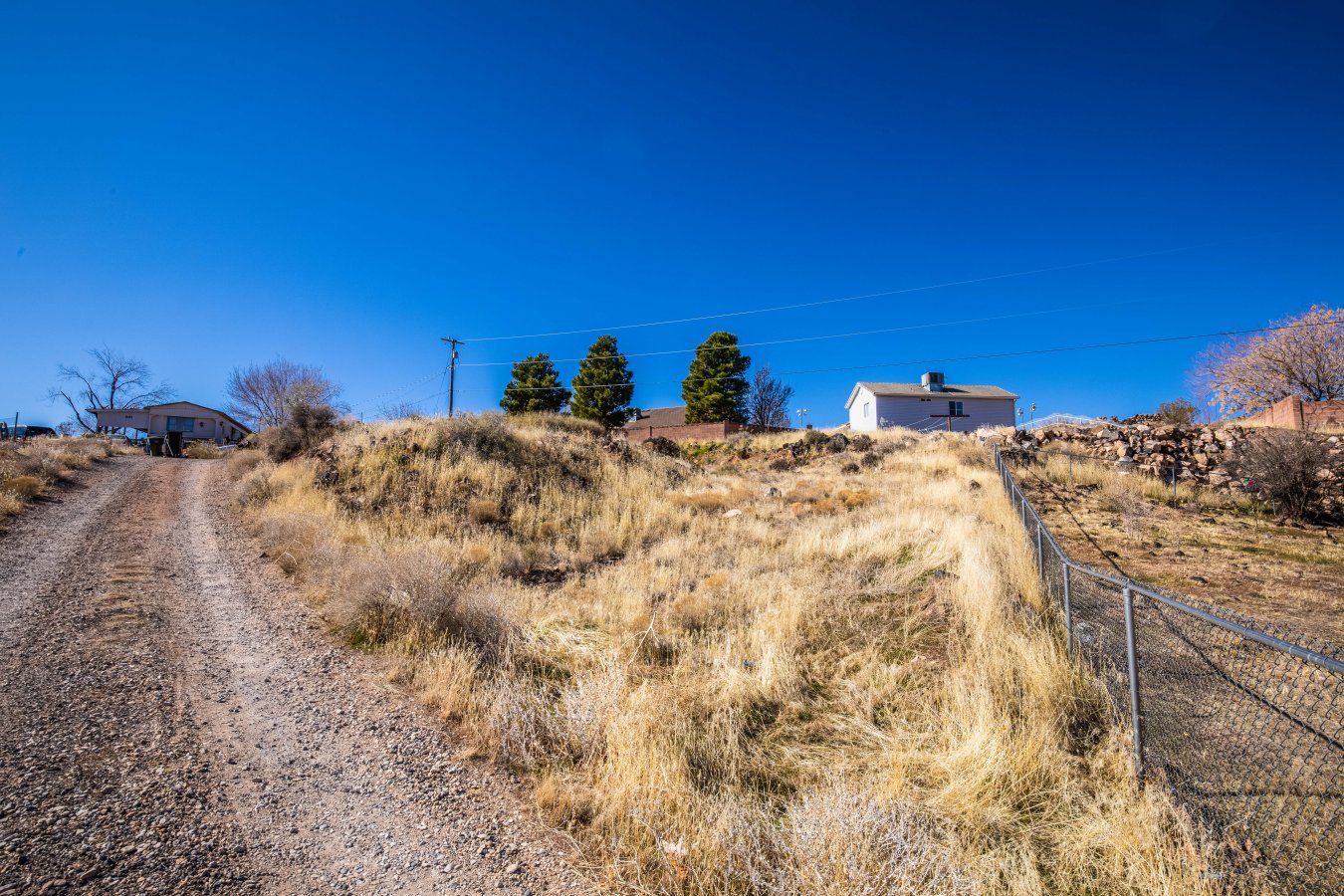38789 Bring your own builder. This flag lot offers lots of options. Build your first home, an investment, 2nd home. This lot has unreal views and is ready for your home!!