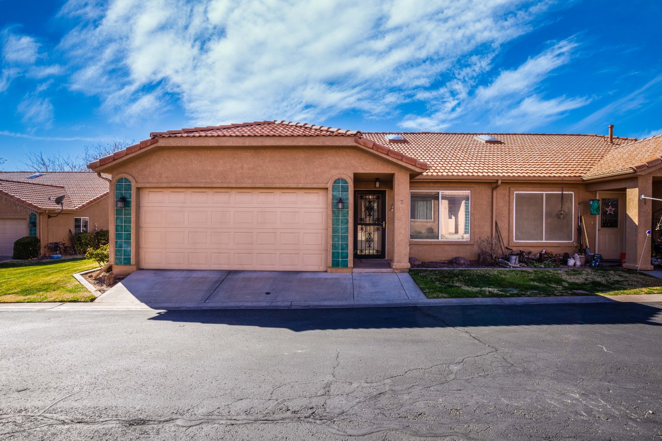 39129 Fabulous townhome in a great centrally located area! Close to all the amenities you will ever need; stores, parks, schools and MORE! Adorable and well-maintained this lovely nest is a must see!
