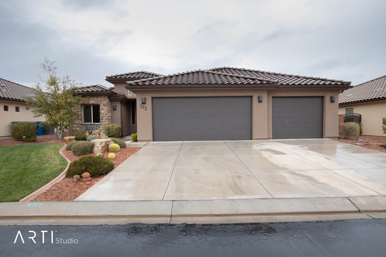 39455 Rare Find, Better than New! Beautiful Home loaded with upgrades. Stacked cabinets, granite, tile walkway, Barn door in Master. Quiet neighborhood near park with pickle-ball. Home won't last!