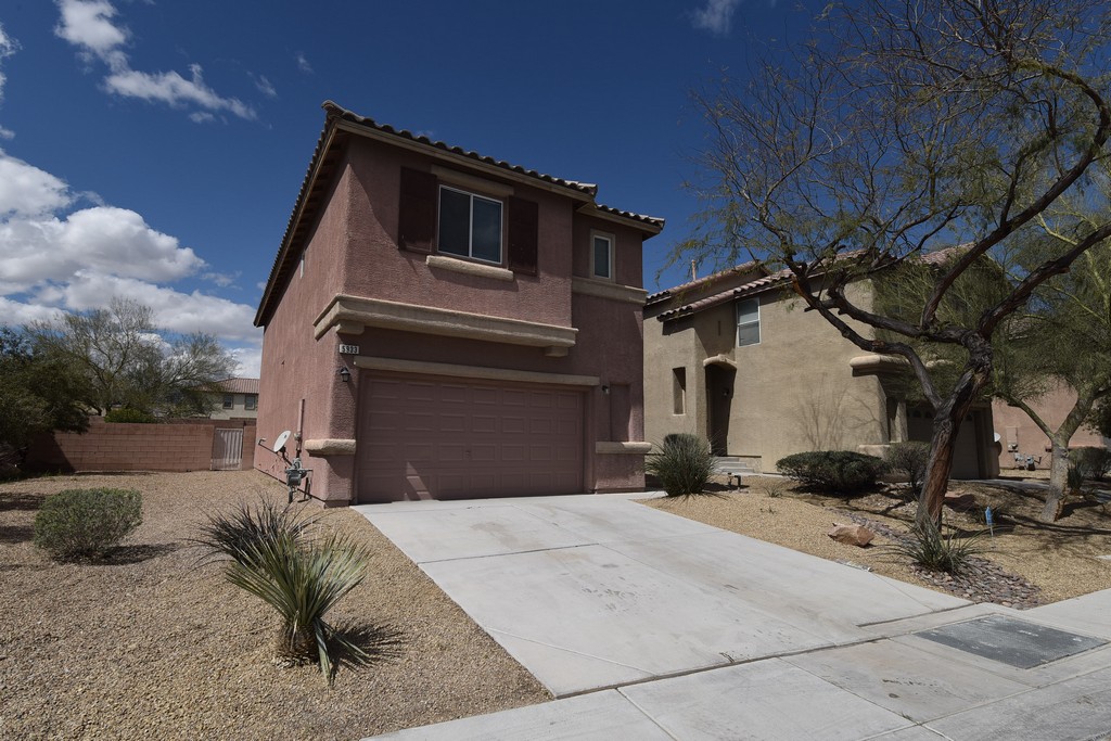 39605 Great 4 Bedroom, 2.5 Bath. Nice open floorplan. Kitchen has granite counter-tops. All appliances included. Tile flooring. New carpet upstairs. Fresh interior paint. Desert landscaping. Two car garage. Large back yard. Near parks and schools. Hurry, this one won't last long.