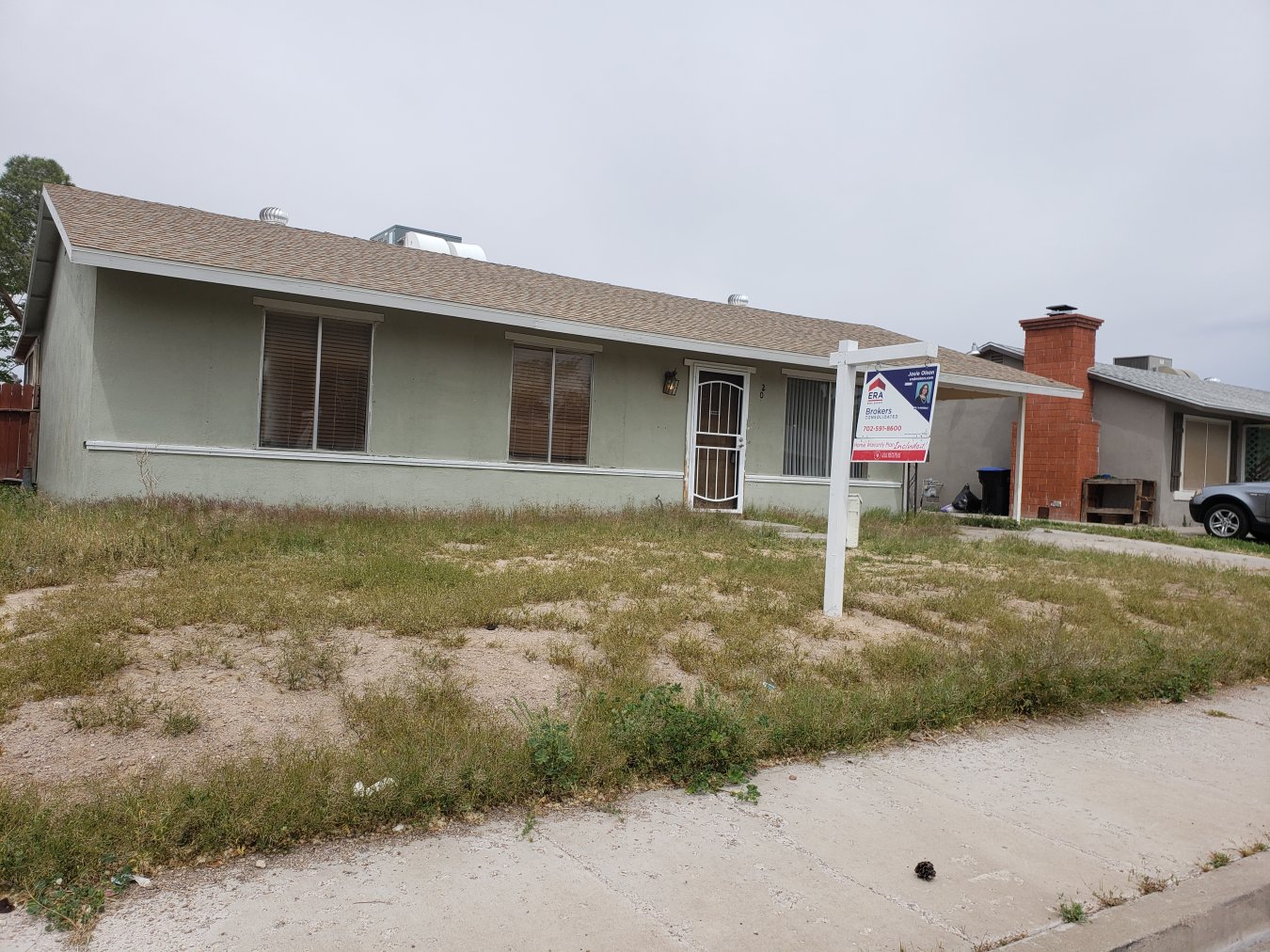 39722 BEST BUY, PRICE REDUCED!! Great 3 bedroom, 2 bath, large fenced yard with carport, all appliances, quick closing, vacant.Close to schools, parks, shopping, & more!