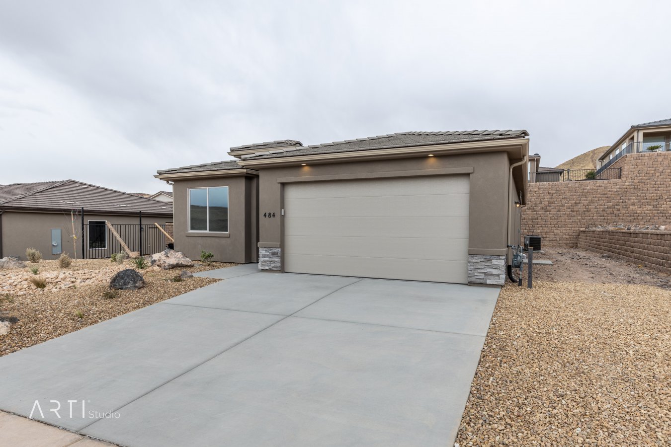 41694 At Zion Vista we believe that views are just as important as affordability! We have stripped some of Interstate Homes typical standard features in order to obtain this. Still building a beautiful quality home, just at a more affordable price. Give us a call today or stop in at our Model Home. Mon-Fri 10-6, Sat 11-4.
HOA will include the following Common Areas: Rlington/1760 West, Entry Ways, Parks, East Park, Pickleball Court, Restrooms, Picnic Area, West Park landscaped with desert trees/bushes/benches.