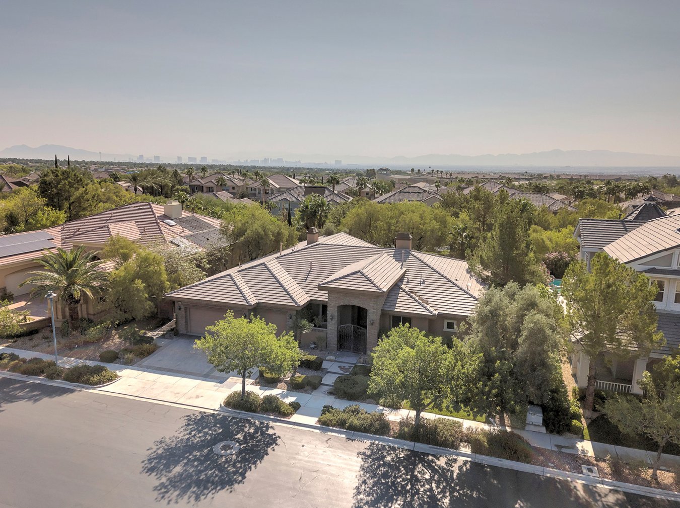 This beautifully appointed single story custom home is located in the prestigious community of Willow
Falls, a serene gated community w/in guard gated Willow Creek. This stunning home offers elegance &
comfort throughout the flowing floor plan. From the gated front courtyard to the lushly landscaped
backyard, welcome to the epitome of gracious living. Plenty of space for everyone, you will find 4
bedrooms, formal dining room w/gorgeous views of backyard through the picture windows, den/office &
even a wine tasting room featuring built-in wine refrigerator that holds 140+ bottles. Attention to detail
continues in the chef's kitchen which has stainless steel GE Monogram appliances, double B/I convection
ovens & huge island w/bar seating. Master BR is separate & boasts gas fireplace, French doors to covered
patio in backyard & master bath w/walk-in shower & walk-in closet w/built-ins. Step into the private
backyard oasis featuring pool/spa, B/I BBQ & gorgeous pergola with fireplace!