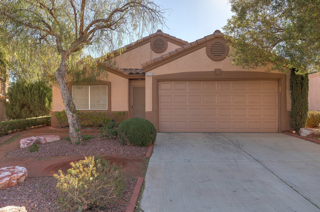 Move-in ready single story home in gated Palermo within beautiful Seven Hills! Relaxing, easy maintenance backyard with extended full-length covered patio, above ground spa & built-in BBQ. There is also a pull-down sun shade for the patio & Kool decking as well. This home features solar screens, vaulted ceilings & pot shelves throughout. Kitchen offers breakfast bar seating & is open to the family room which has a cozy gas fireplace & slider to the backyard. Perfect for entertaining, you will also find a formal living/dining room. Spacious master BR features a walk-in closet, ceiling fan & slider to backyard. The master bath has dual sinks & separate shower and tub. In the garage, there are plenty of cabinets plus a work bench. Home has been freshly painted on both the interior & exterior. All appliances are included! New water heater! No neighbors behind! Plus, enjoy all of the community amenities that Seven Hills has to offer - walking trails, parks, tennis/basketball courts & more!