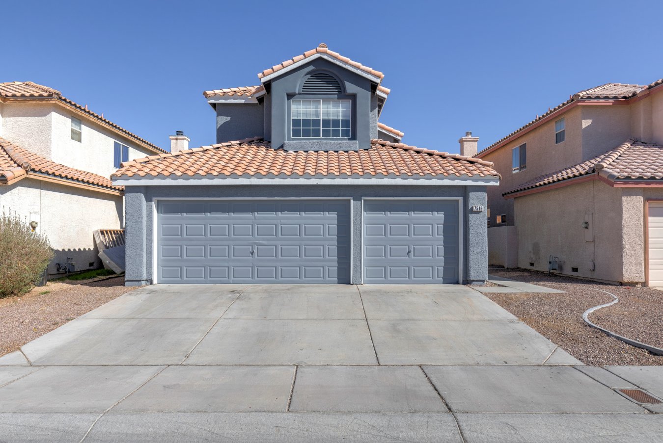 47491 STOP THE CAR ! I Know Everyone Says Their Property Is The Best But This Time We Mean It. NO HOA, Full Top To Bottom Remodel At An Affordable Price Just Outside Of The Summerlin Community. If You Don't Submit An Offer Now, You're Definitely Going To Miss Out.