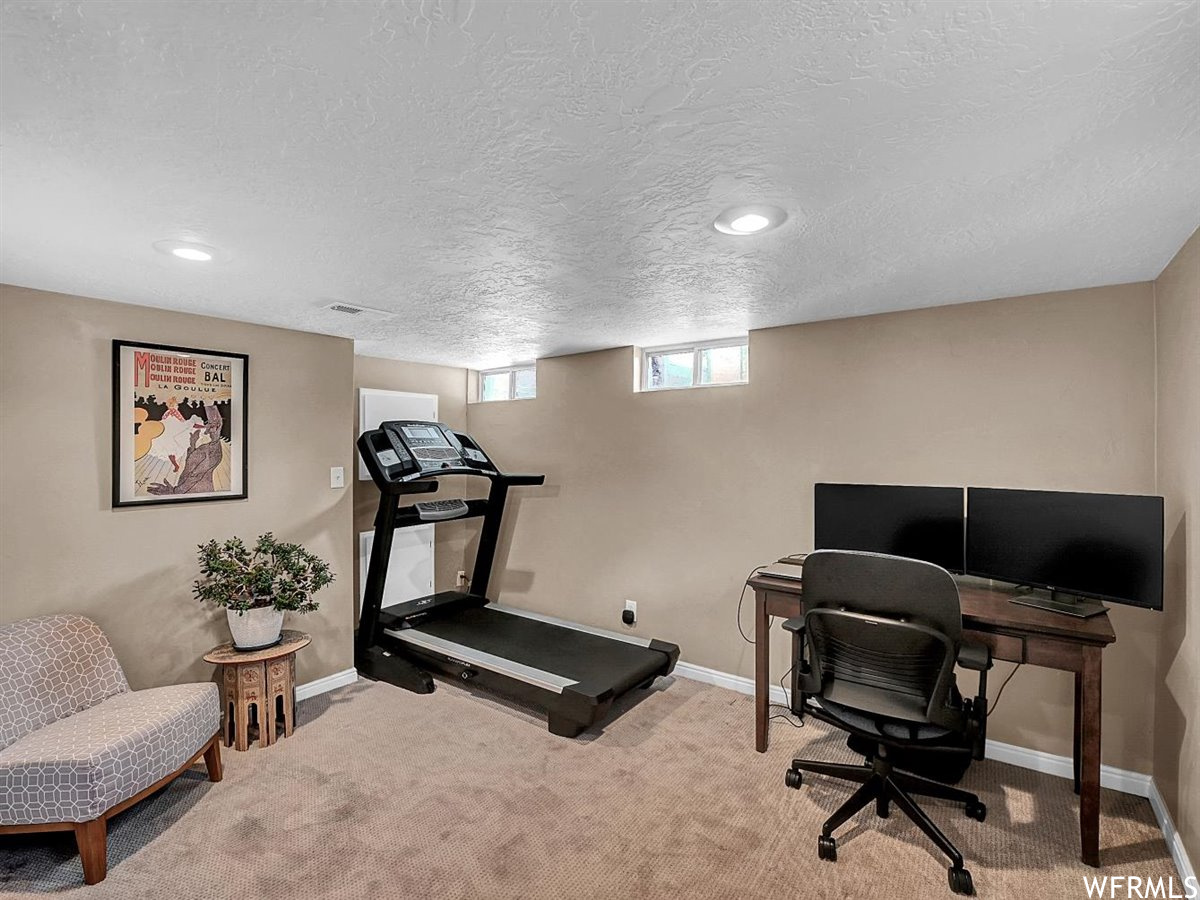 1178 E Ridgedale Cir