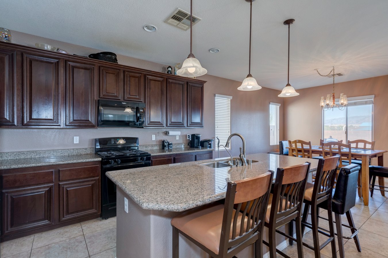 2508 Marvelous Manor Ave