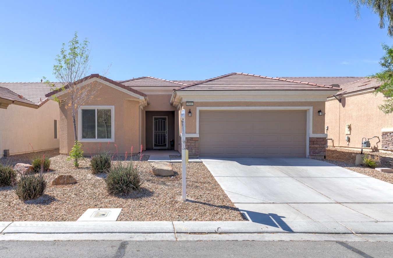 This North-facing cedar model is located on the GOLF COURSE with beautiful MOUNTAIN VIEWS! This floor plan welcomes you with a separate formal dining and oversize great room. Primary Bedroom includes an xlarge walk-in closet, separate from the other 2 bedrooms. Flooring includes tile & carpet. Enjoy this DEL WEBB resort-style living community with all the amenities you would expect: activities, social calendar, indoor pool & spa, tennis courts, fitness center, library & computer room.