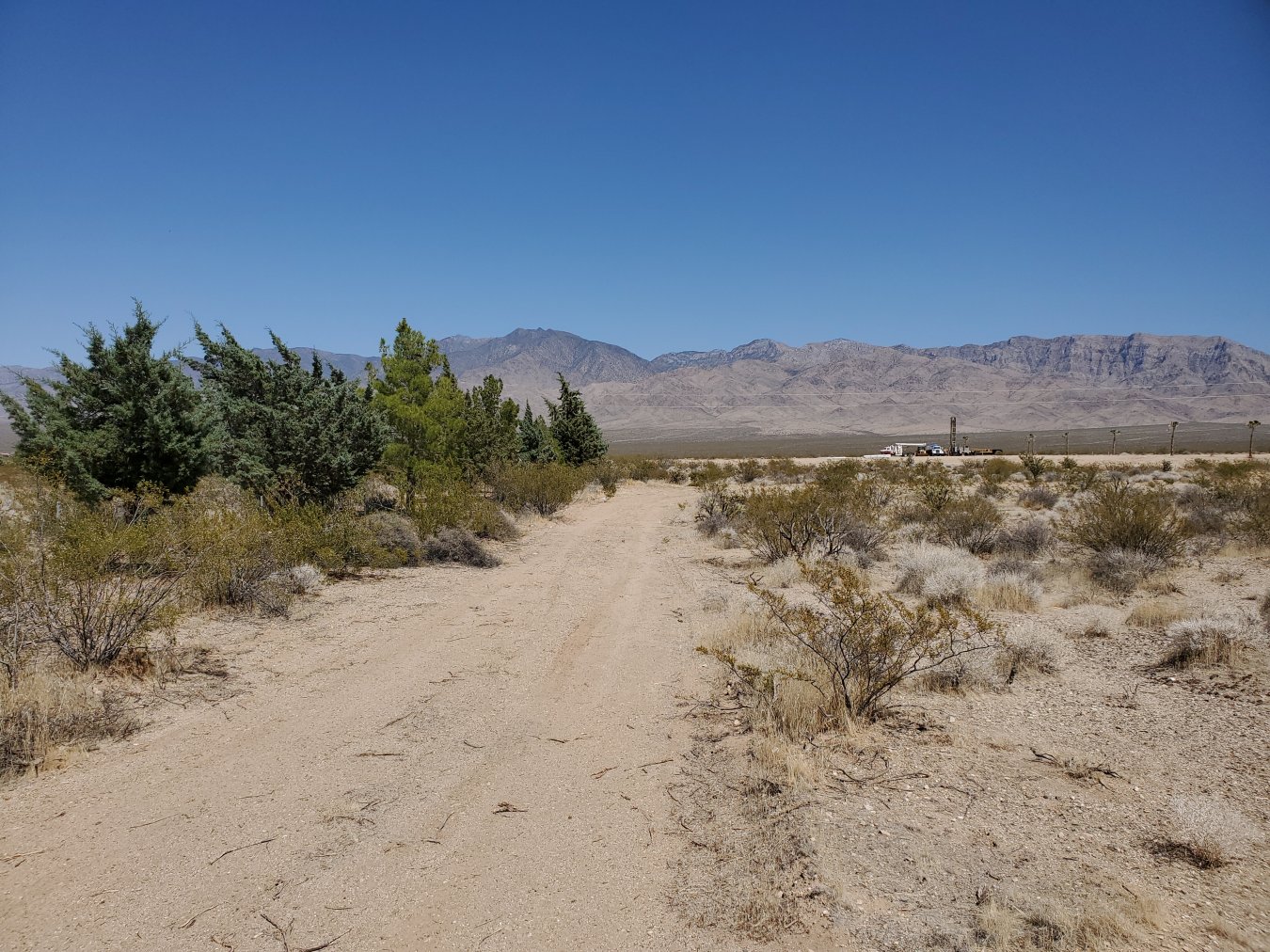 Great 1.25 ac parcel which is relatively flat and easy to build on. Build your dream home or make a
