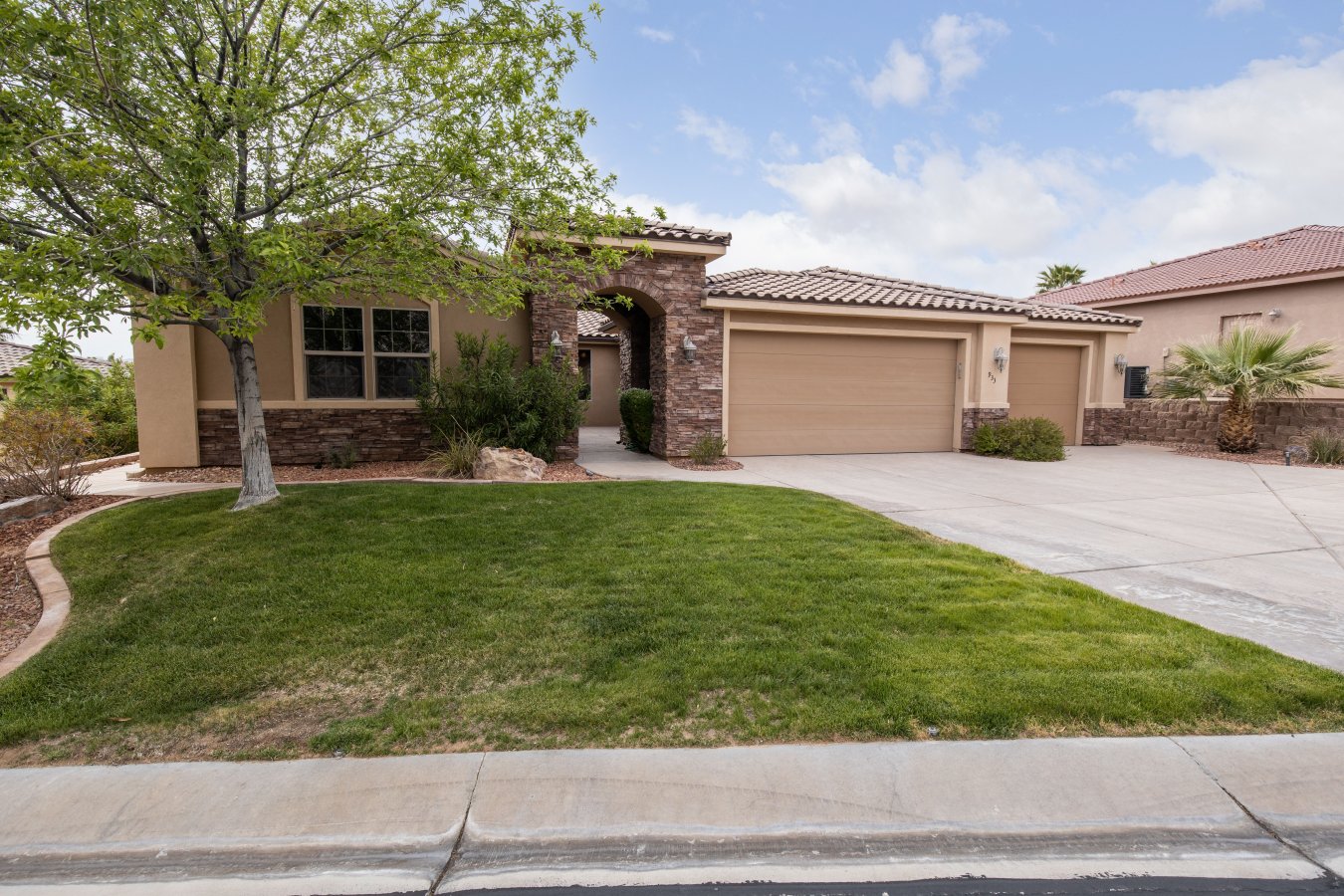 933 Carrara Court