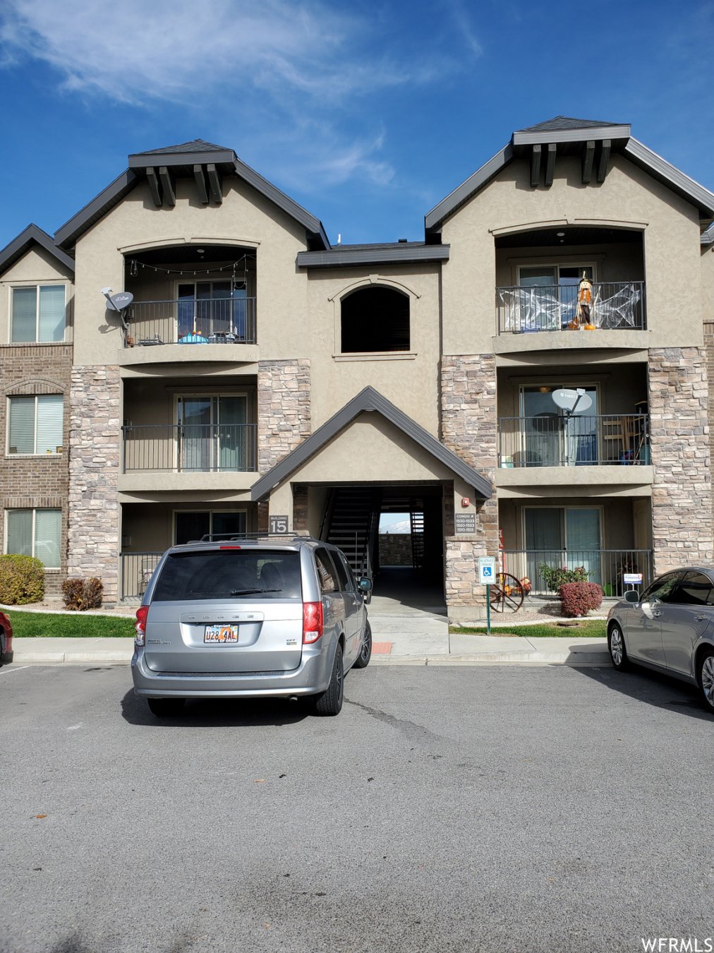 53066 What a find! Beautiful top-level condo in fantastic neighborhood. Open floor plan, vaulted ceilings with ceiling fans. Spacious master with master bath and walk-in closet. Great Kitchen with large eating area. Living room balcony has storage. Built-in cabinets in laundry room. Nice mountain views. Covered parking. Lots of amenities - clubhouse has indoor pool and spa, large room with fireplace and kitchenette for fun group gatherings, & gym room. Outdoor picnic tables and BBQ. Play area. Close access to freeway.
UTOPIA high speed internet, digital cable, and water, sewer, trash paid for in dues. Clubhouse with large indoor pool and spa, gym room, and gathering room with kitchenette that can be reserved for homeowner parties. BBQ and picnic tables. Playground equipment. RV parking available at extra cost.