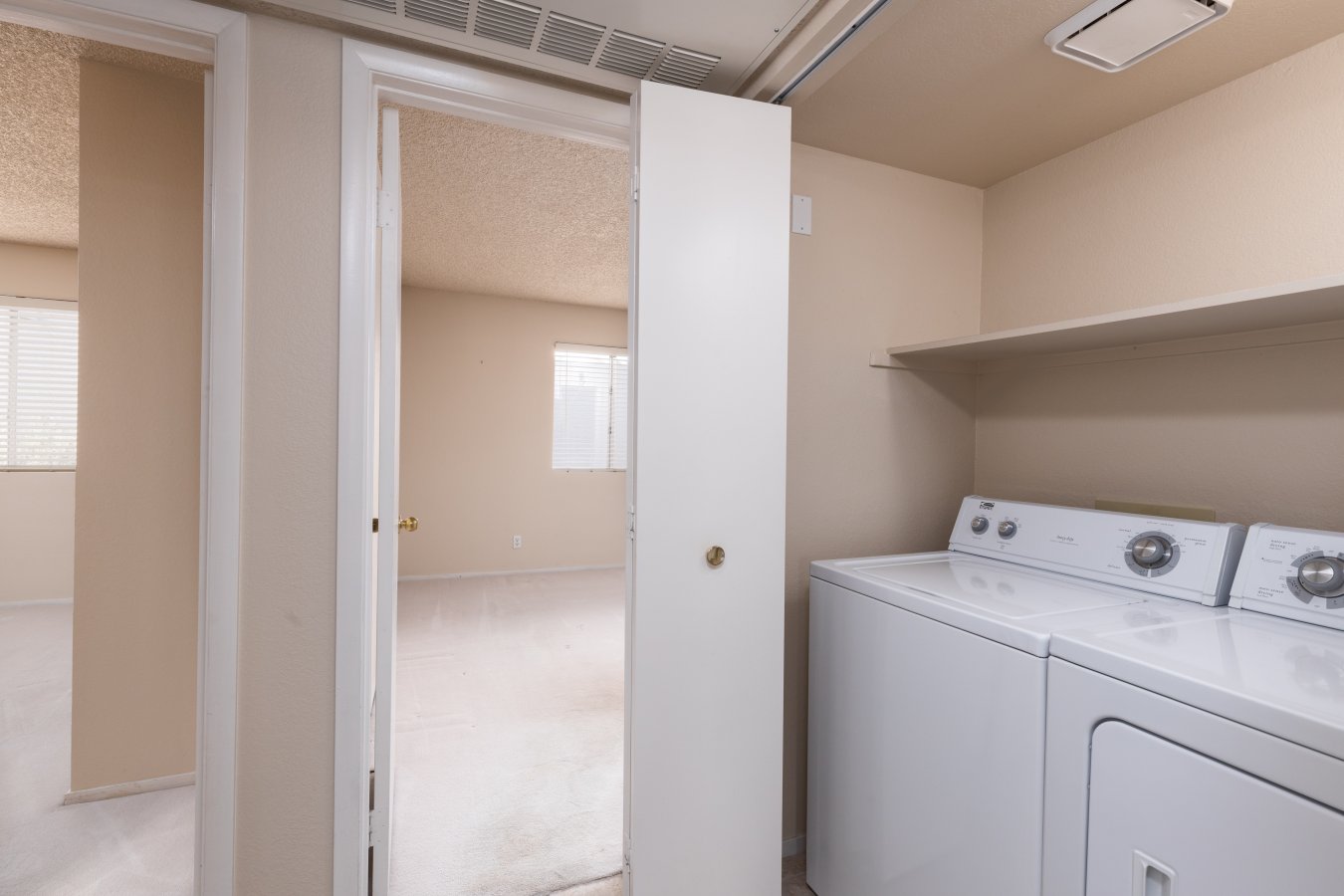 471 Mesa Blvd. #102