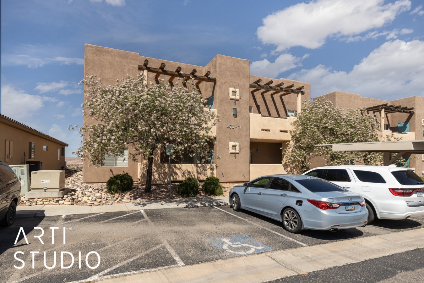 57159 Don't miss out on this main/lower level of this Hermosa Vistas Condo with 1288 Square Feet, 3 Bedrooms and 2 Bathrooms. A great view from the front patio. The interior offers tile flooring, carpet, ceiling fans, and a walk-in closet. Hermosa Vistas gives you access to the Mesquite Vistas recreational facility with a large outdoor pool, tennis courts and a work-out facility. This property is a must see! Mesquite is a premier location to soak up the sun with numerous activities such as our local recreation center, community events, world class golf, and much more!