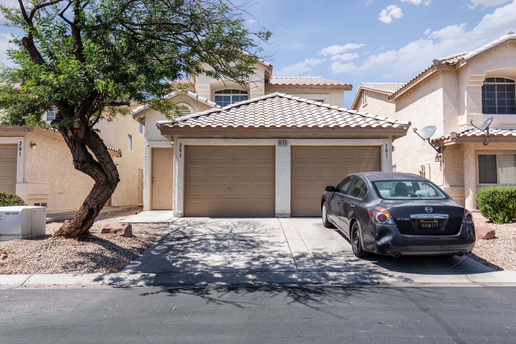 6109 Daisy Petal Street #201