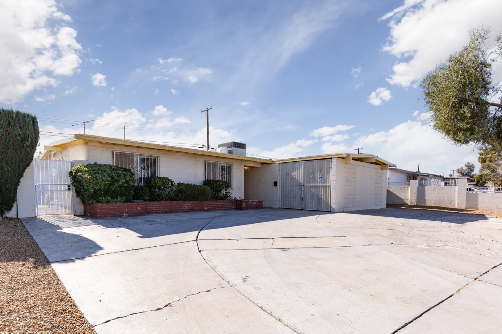 2187 Vegas Valley Drive