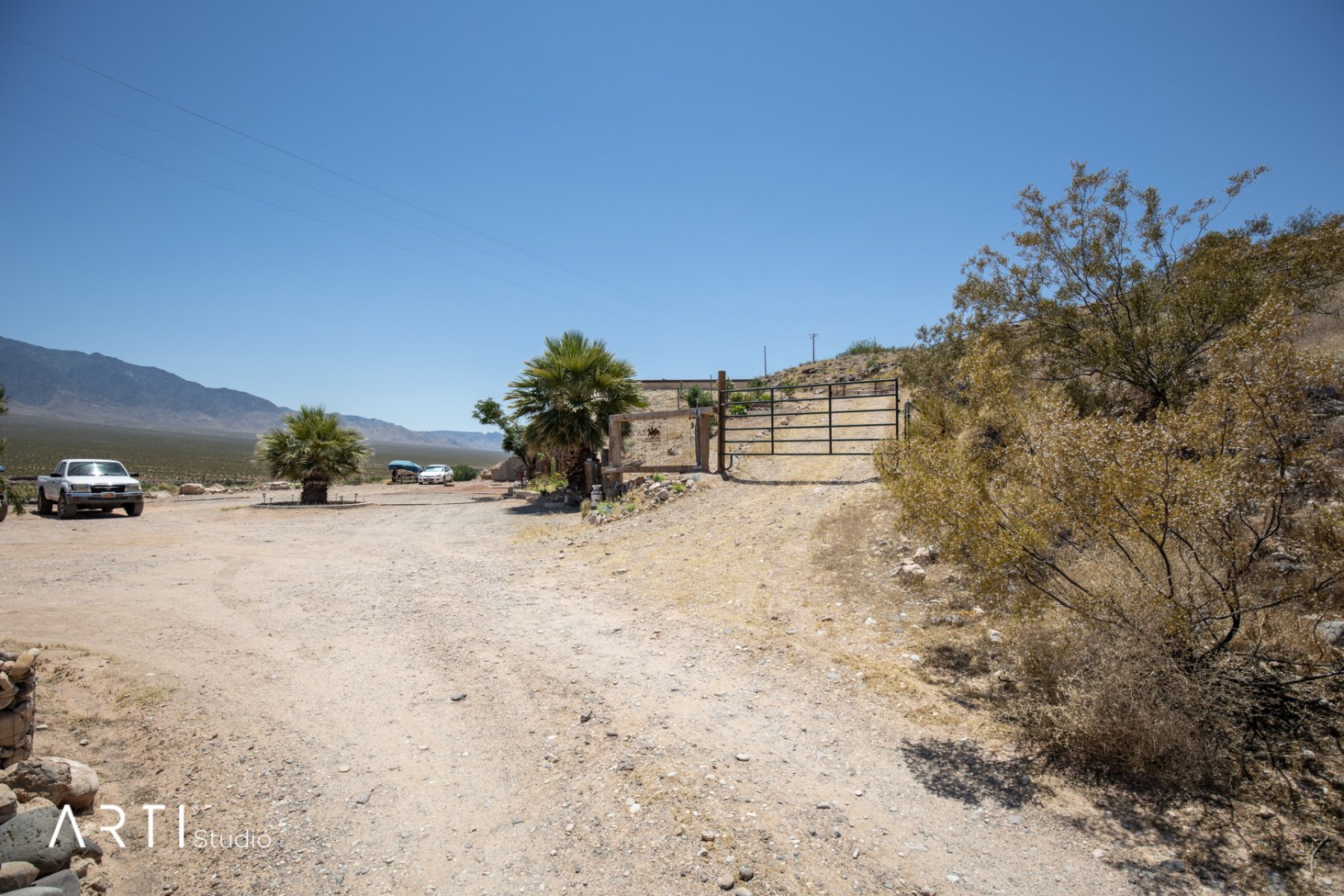 175 S Littlefield Ln