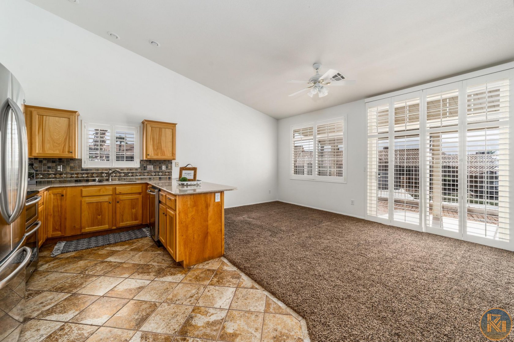 700 Aztec Cir 12-A