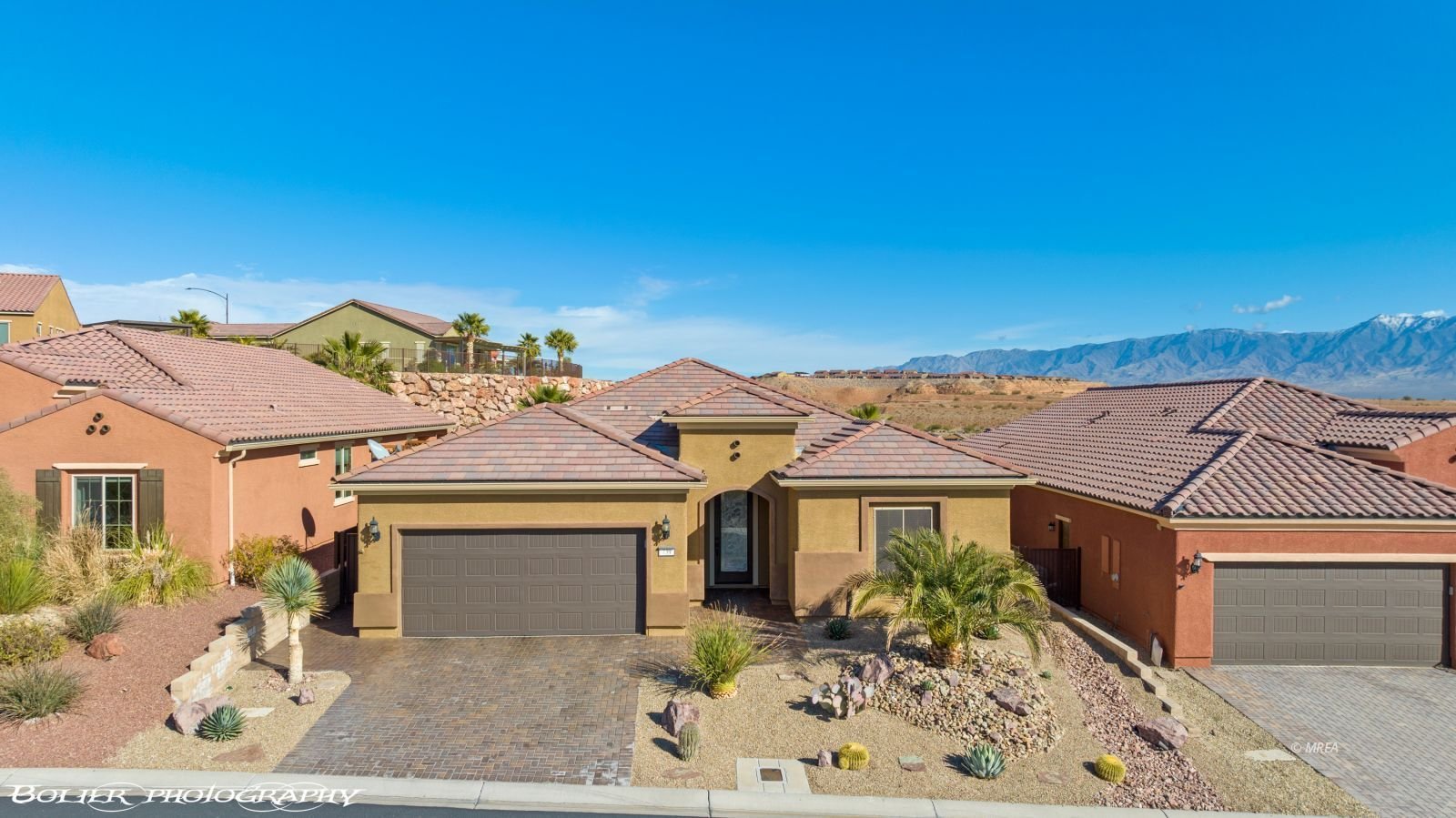 739 Bridle Path