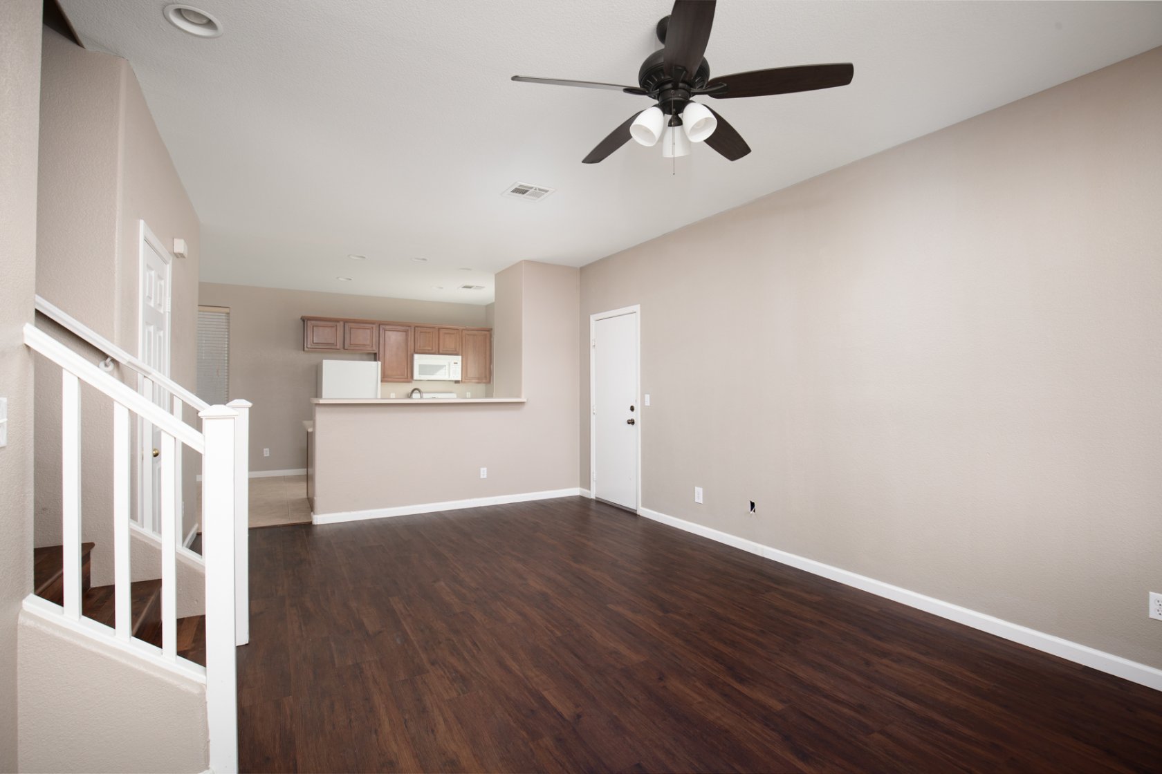 9913 Fountain Walk