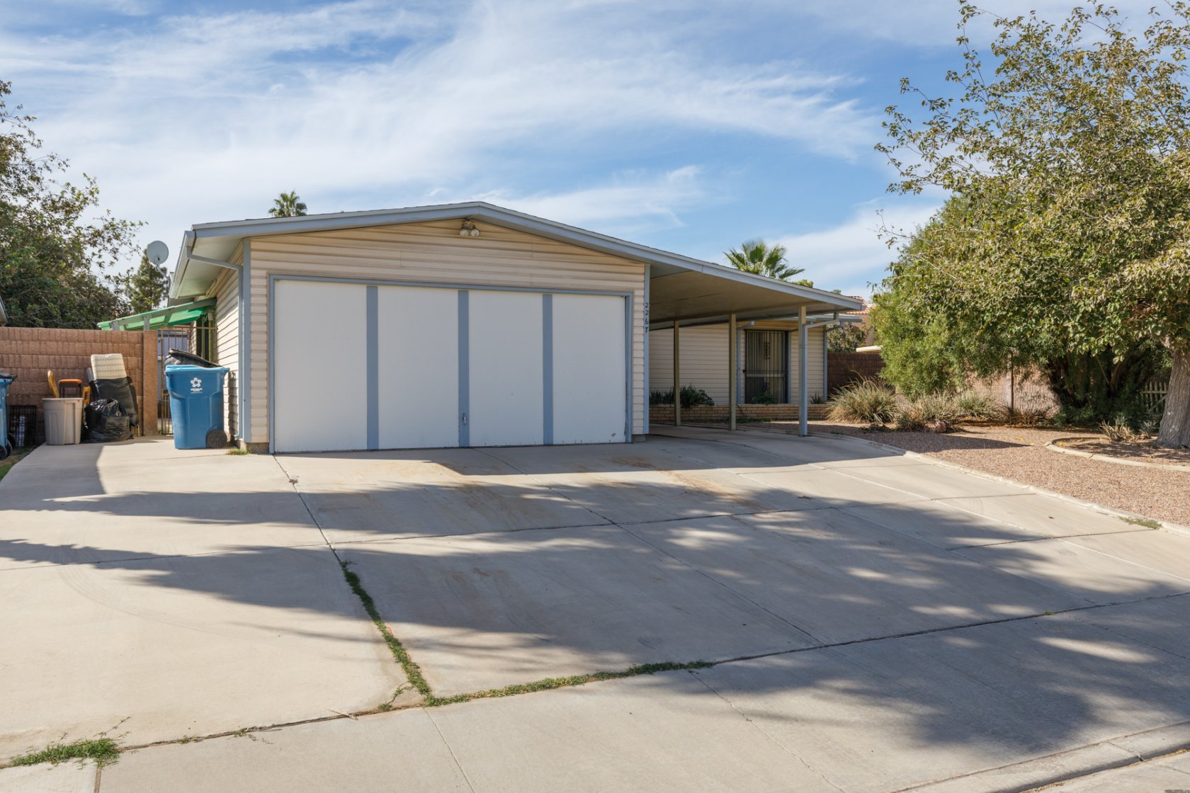 2267 Cascade St.