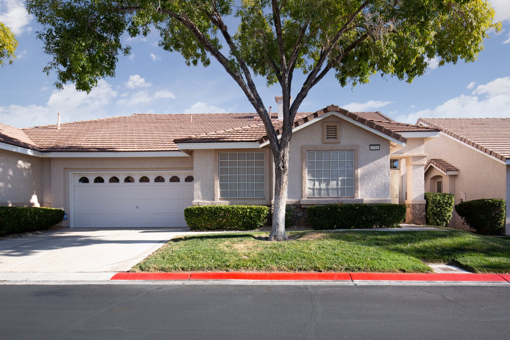 1704 Pacific Breeze Dr