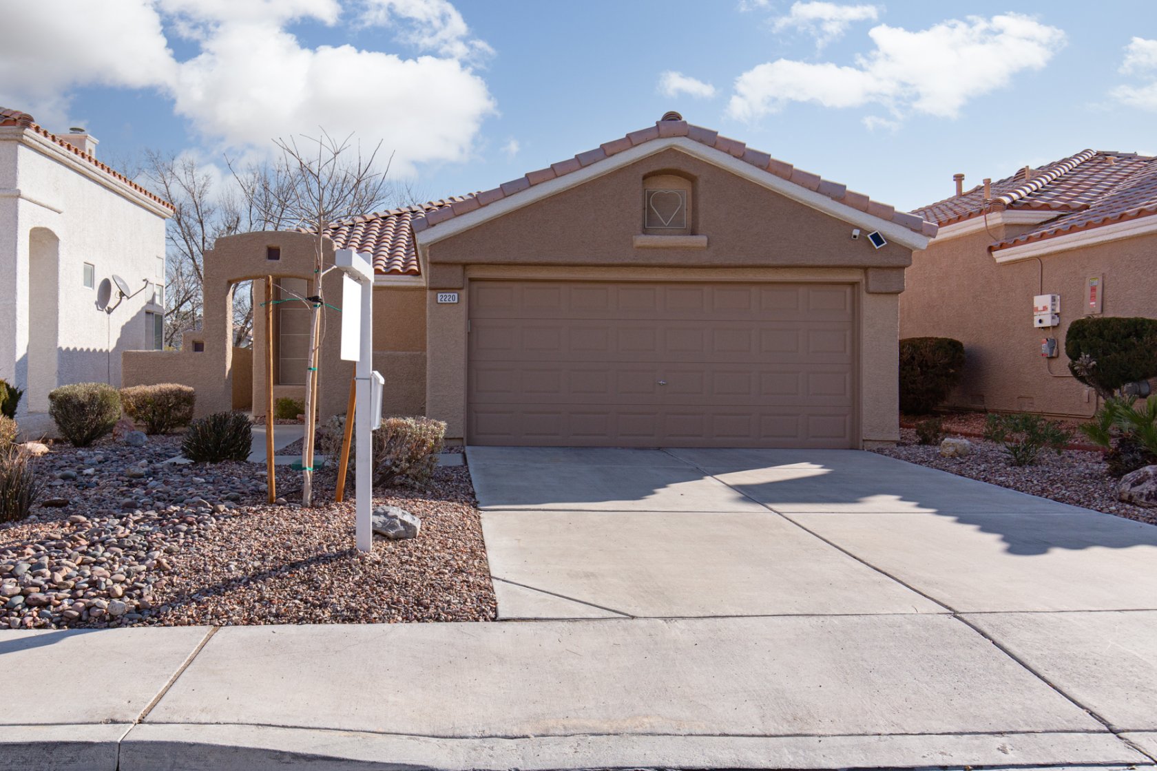 2220 White Mist Dr