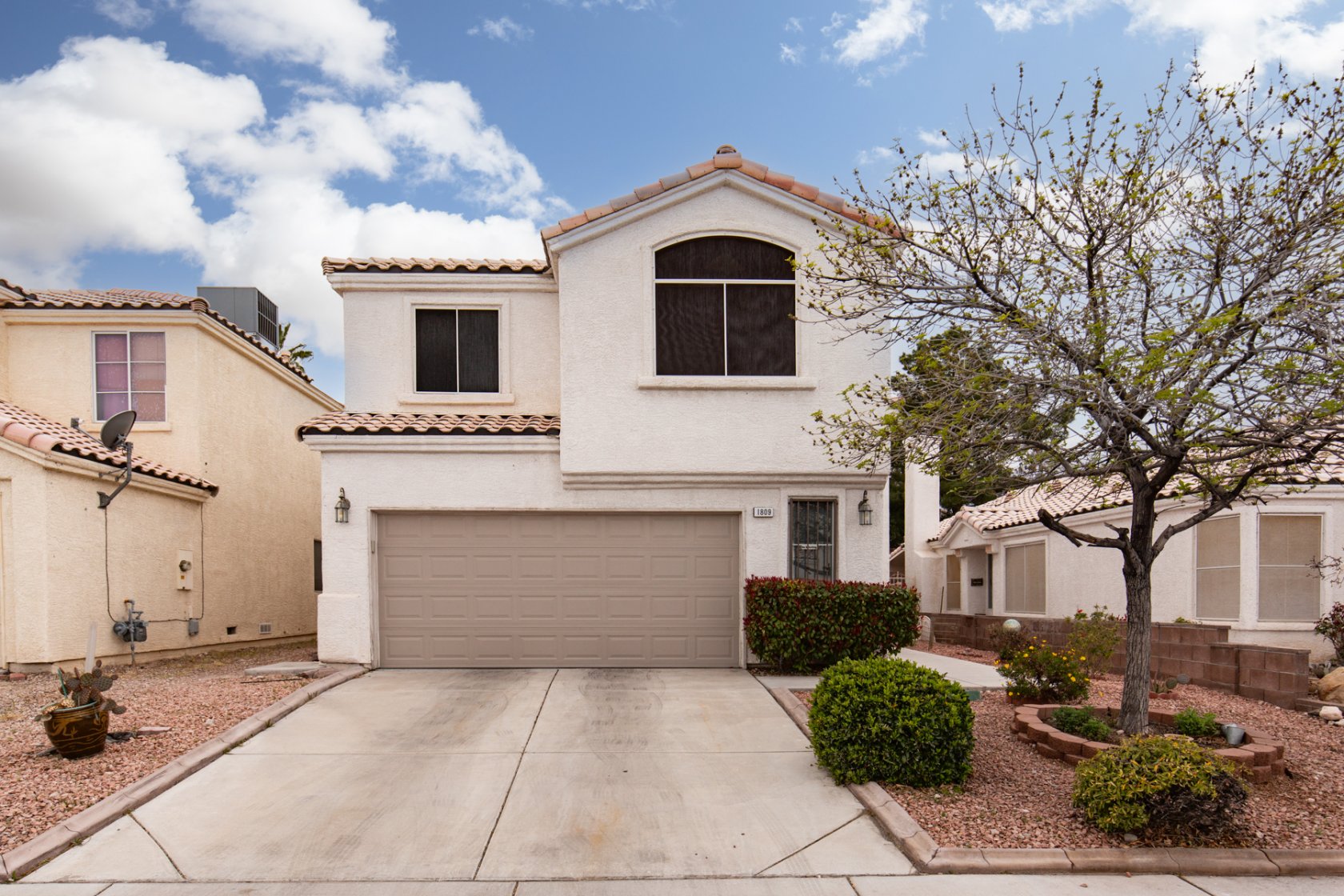1809 Klamath Falls Way