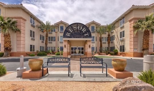 555 Highland Dr #224