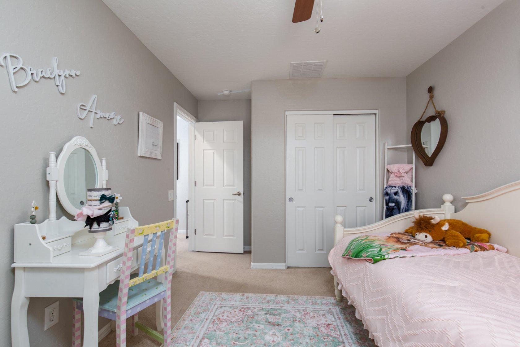 6858 Desert Thrasher Drive