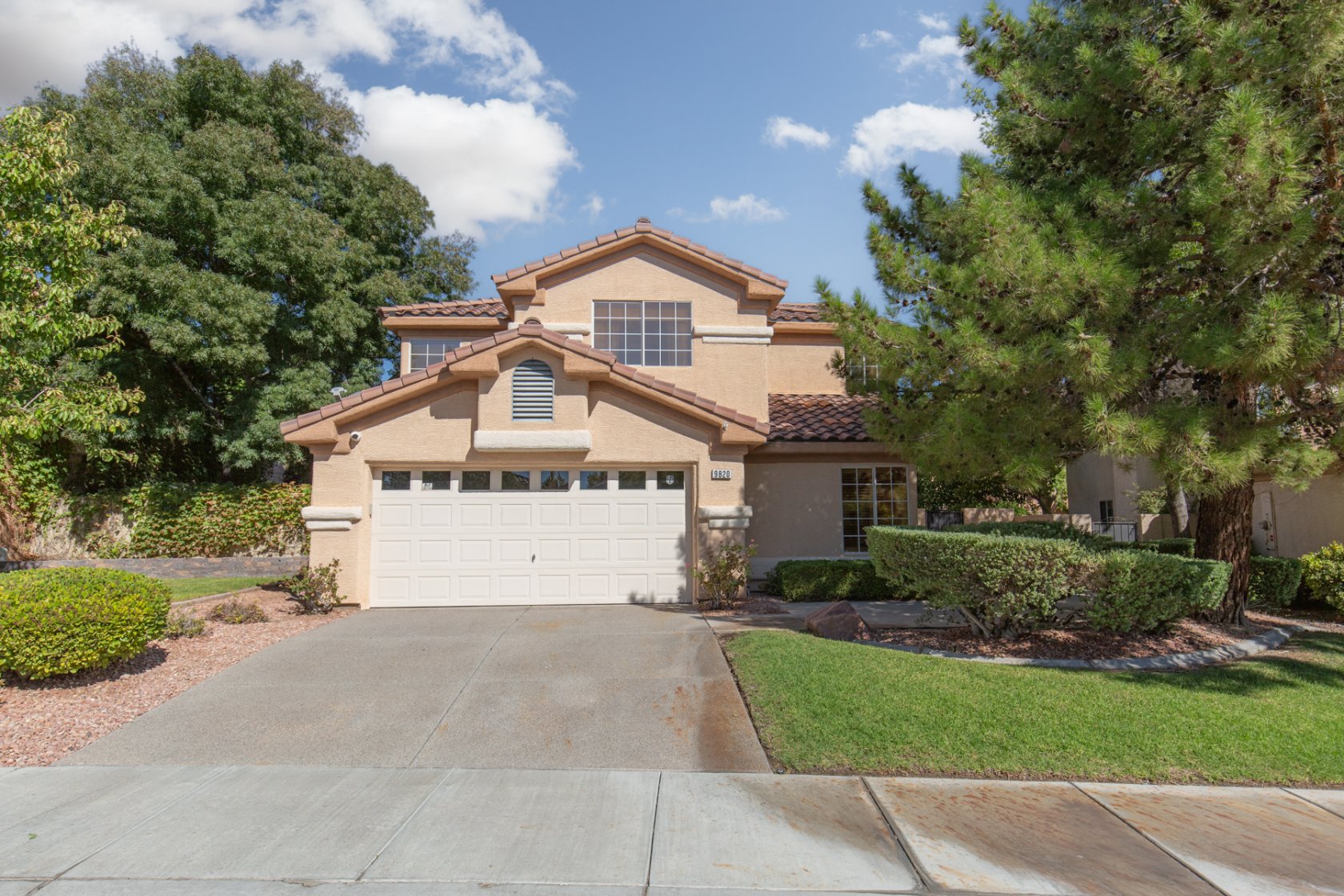 9820 Enchanted Valley Ct