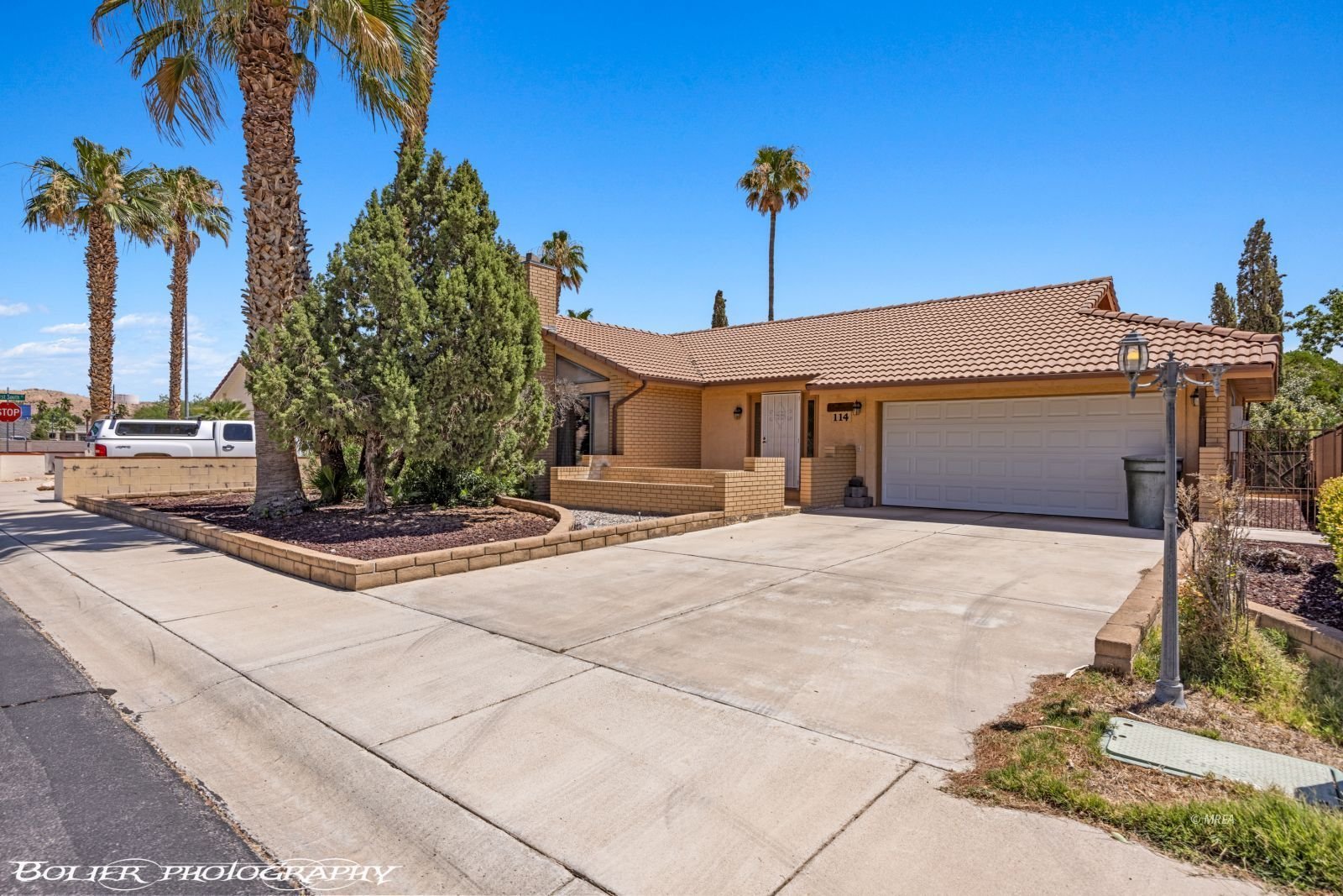 114 Navajo St