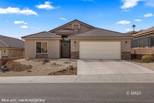 942 Shadow Hawk Ridge