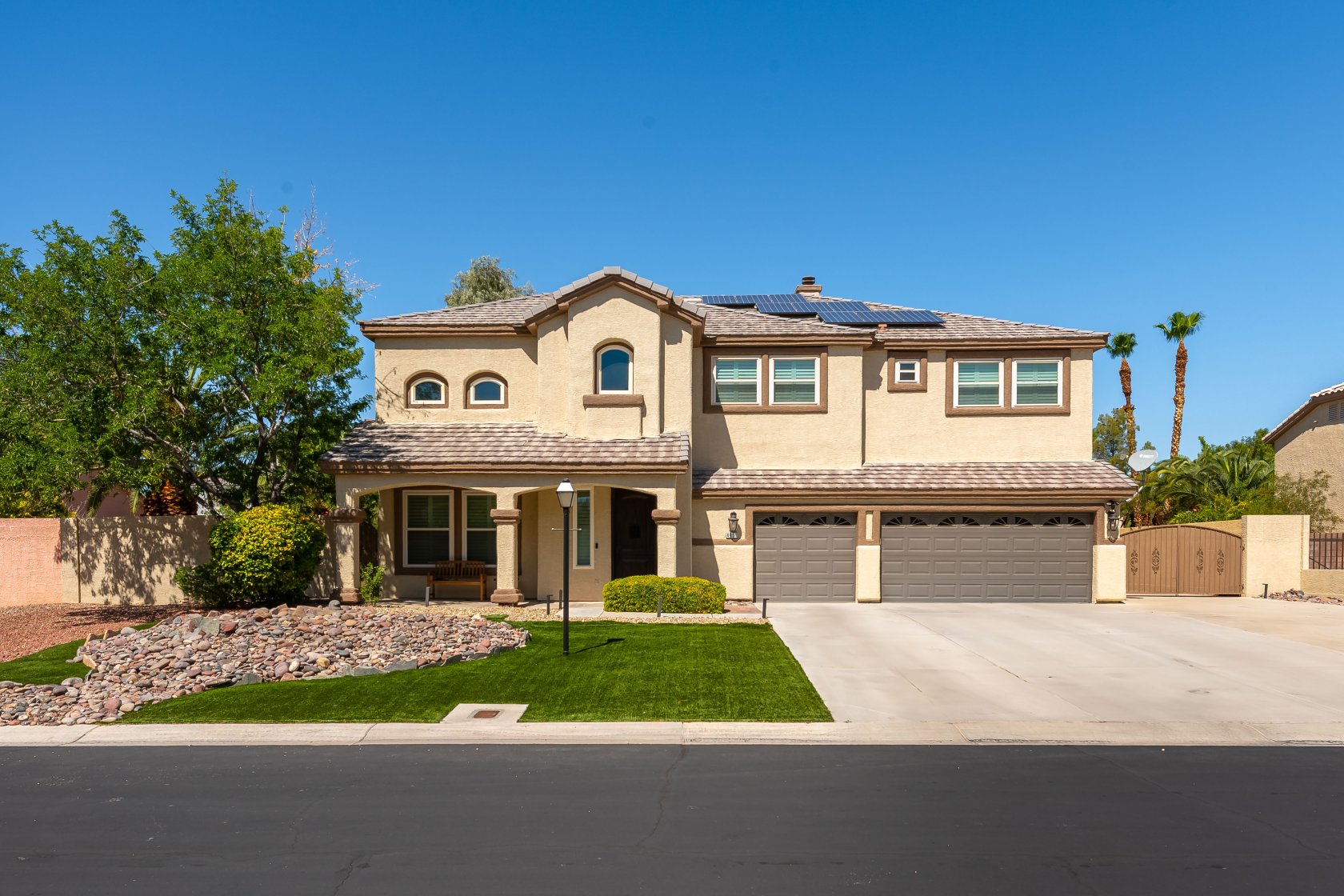 4951 Hayride St