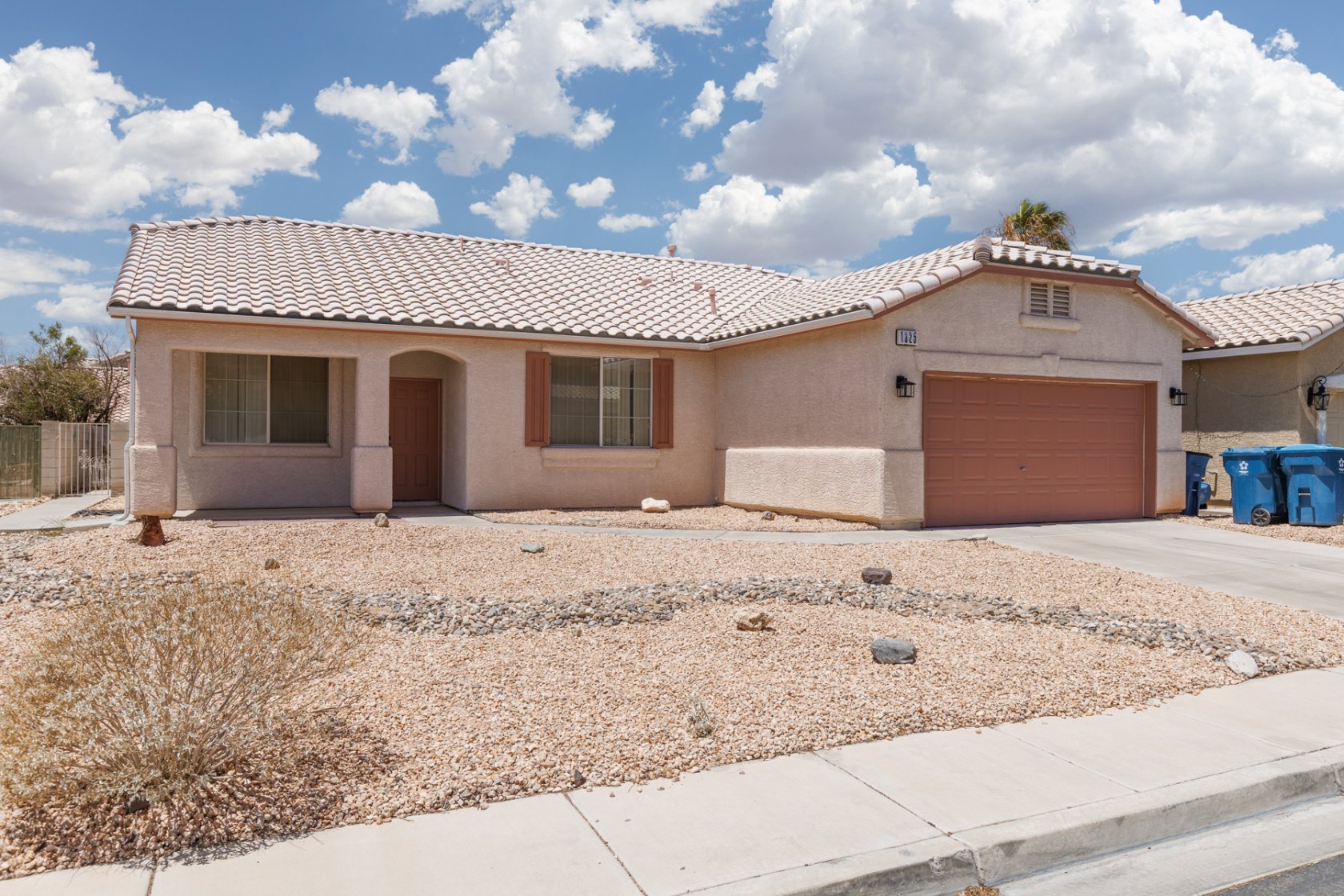 1325 Fairchild