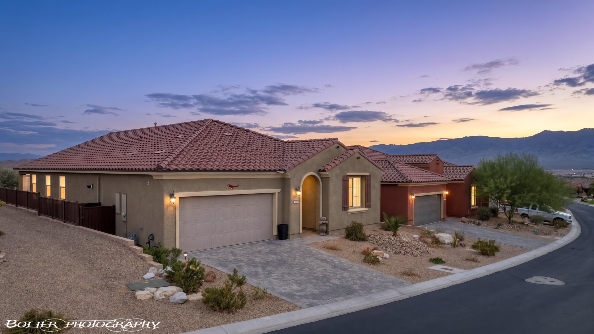 1115 Flagstone BND