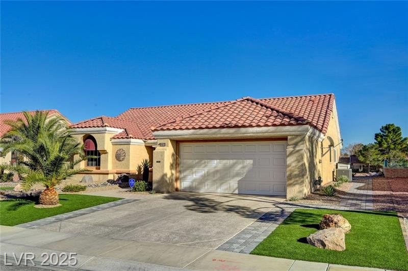 2824 Golfside Dr. 