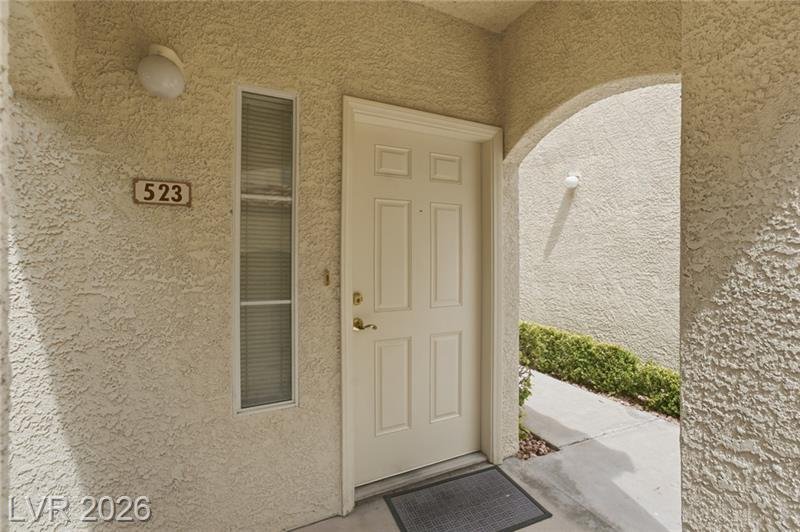 2975 Bluegrass Lane, #523