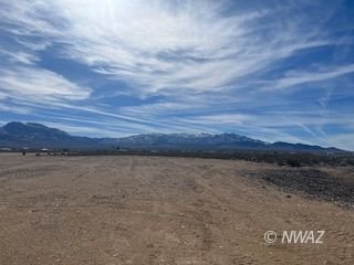Desert Pearl Ct