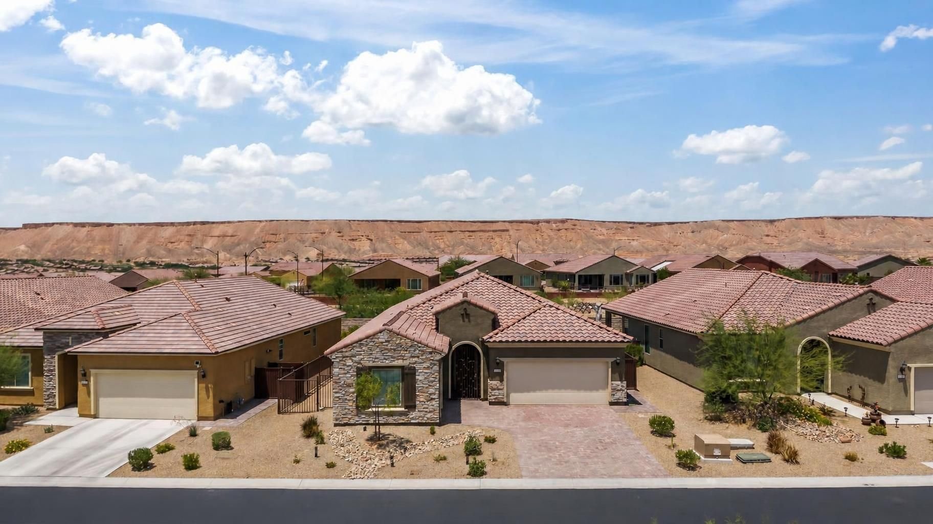 1189 Horseshoe RDG 