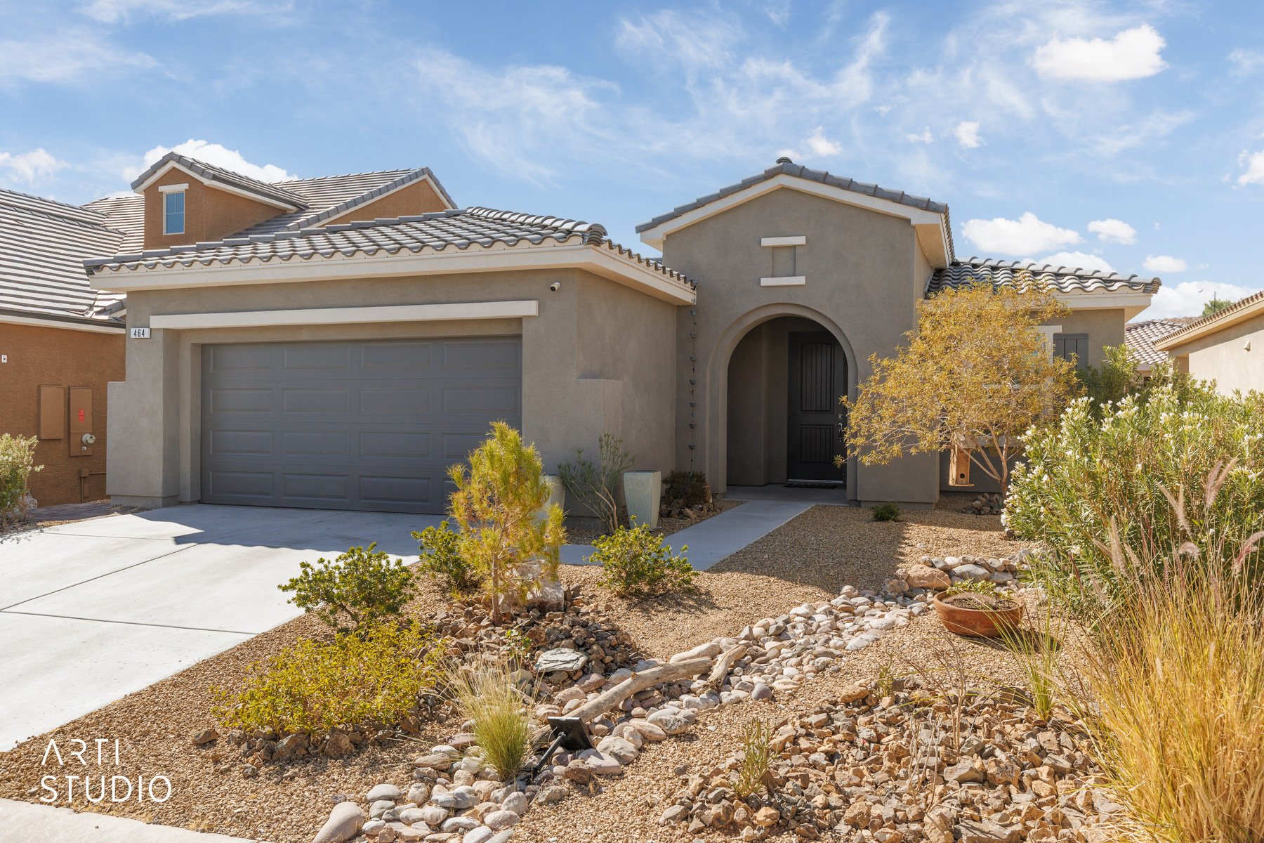 464 Verbena Ln