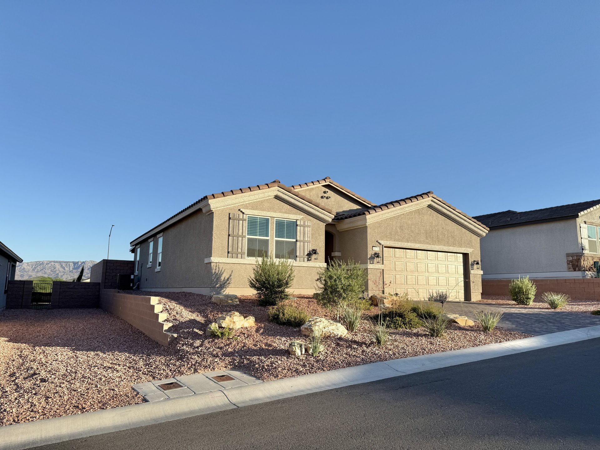 1470 Barrett Ln