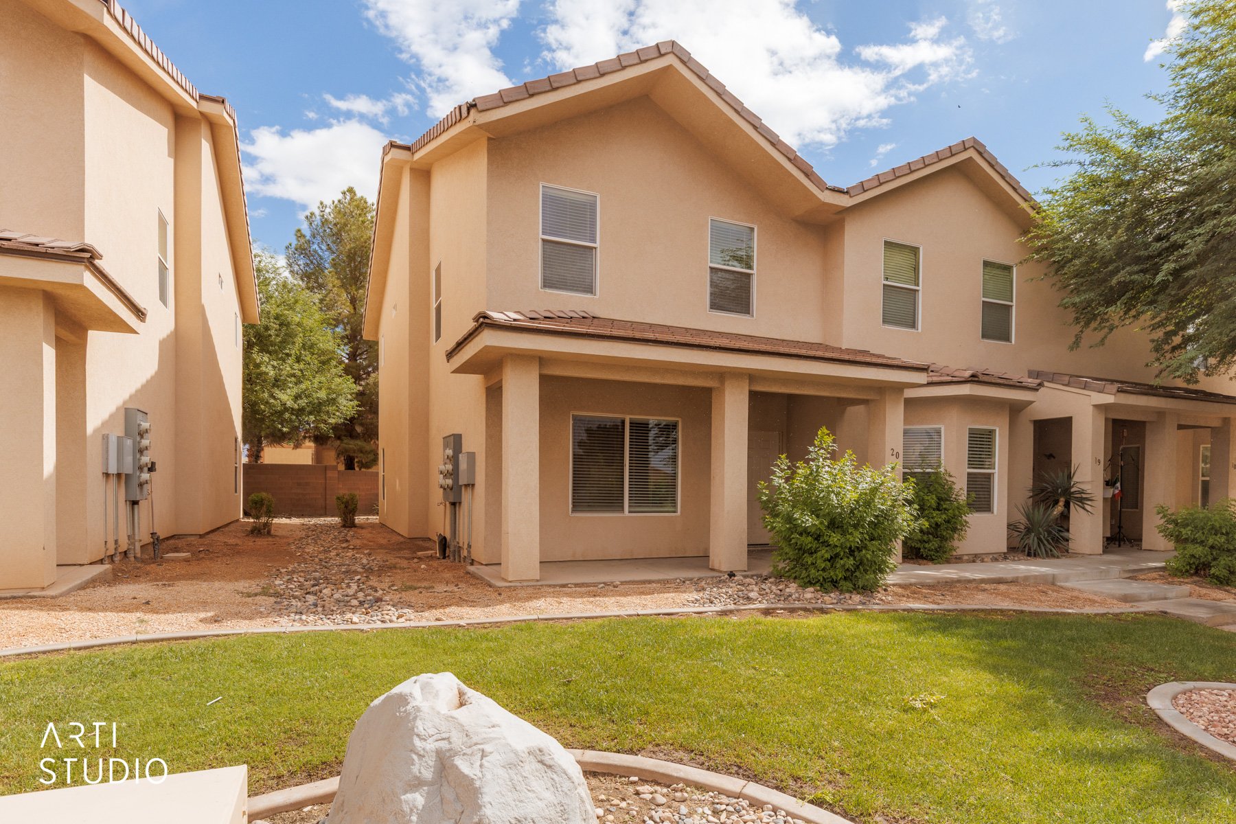 767 Moss Dr. #20