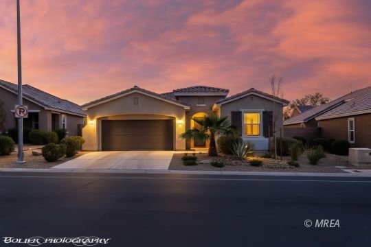 459 Paradise Valley Heights