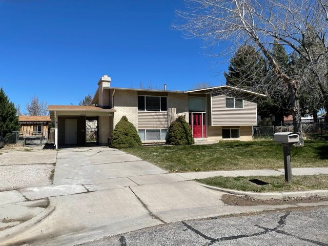 47856 This home is in such a great location. Close to HAFB and easy access to the Freeway. Home has a huge master that could be made into 2 bedrooms. French doors off master to the covered deck. Home is in a cul-de-sac Private back yard with shed for storage and a yard that is fully fenced for kids and pets. Covered Deck for extra space for those BBQ's, so when it rains you can still entertain. Basement has a custom built bar that you could remove and make a bigger family room, or another bedroom. Kitchen has been updated and has sliding glass doors out to the deck ---RV parking - Lots of options !!!