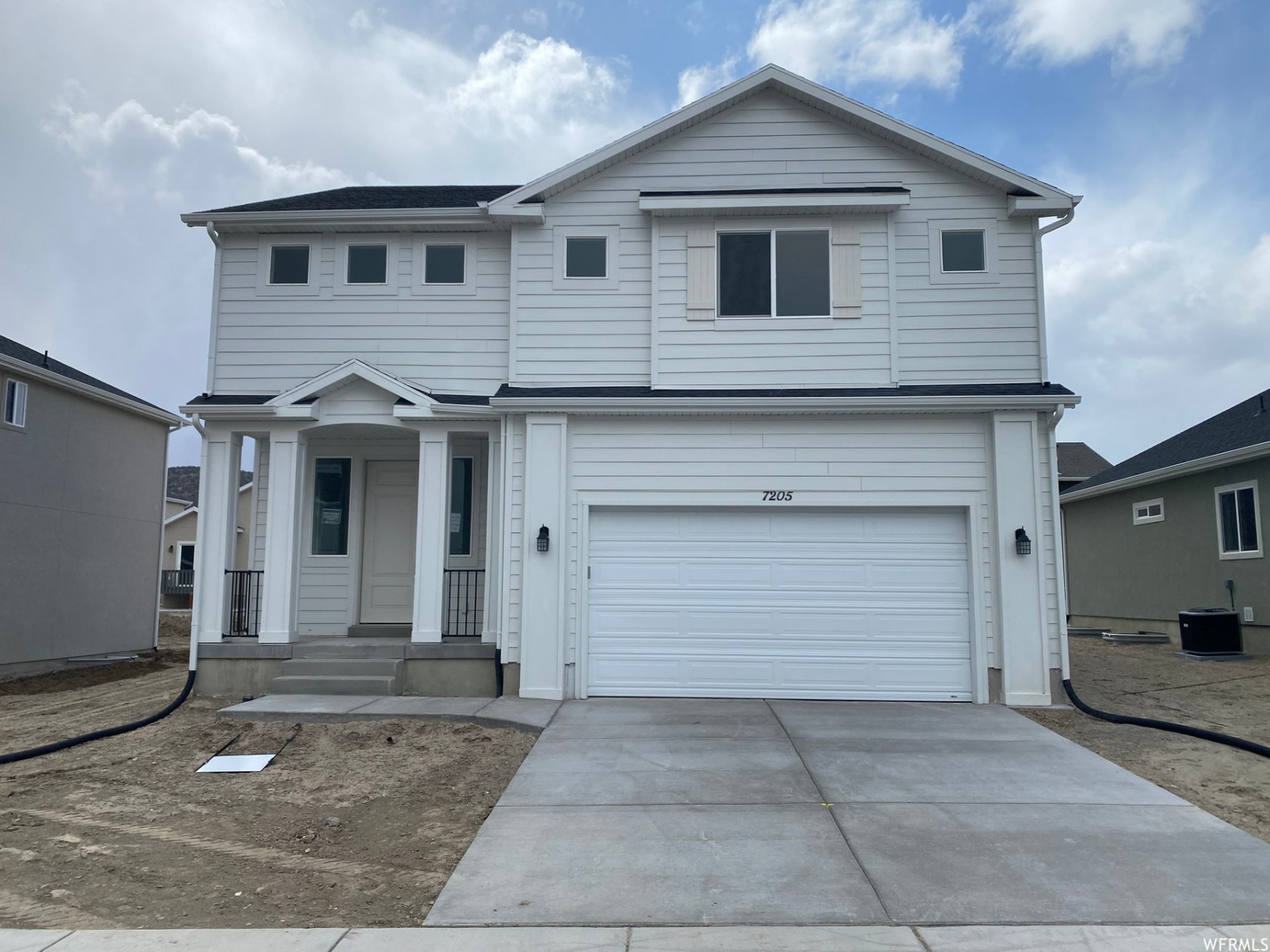 7025 N Golden Hills Loop