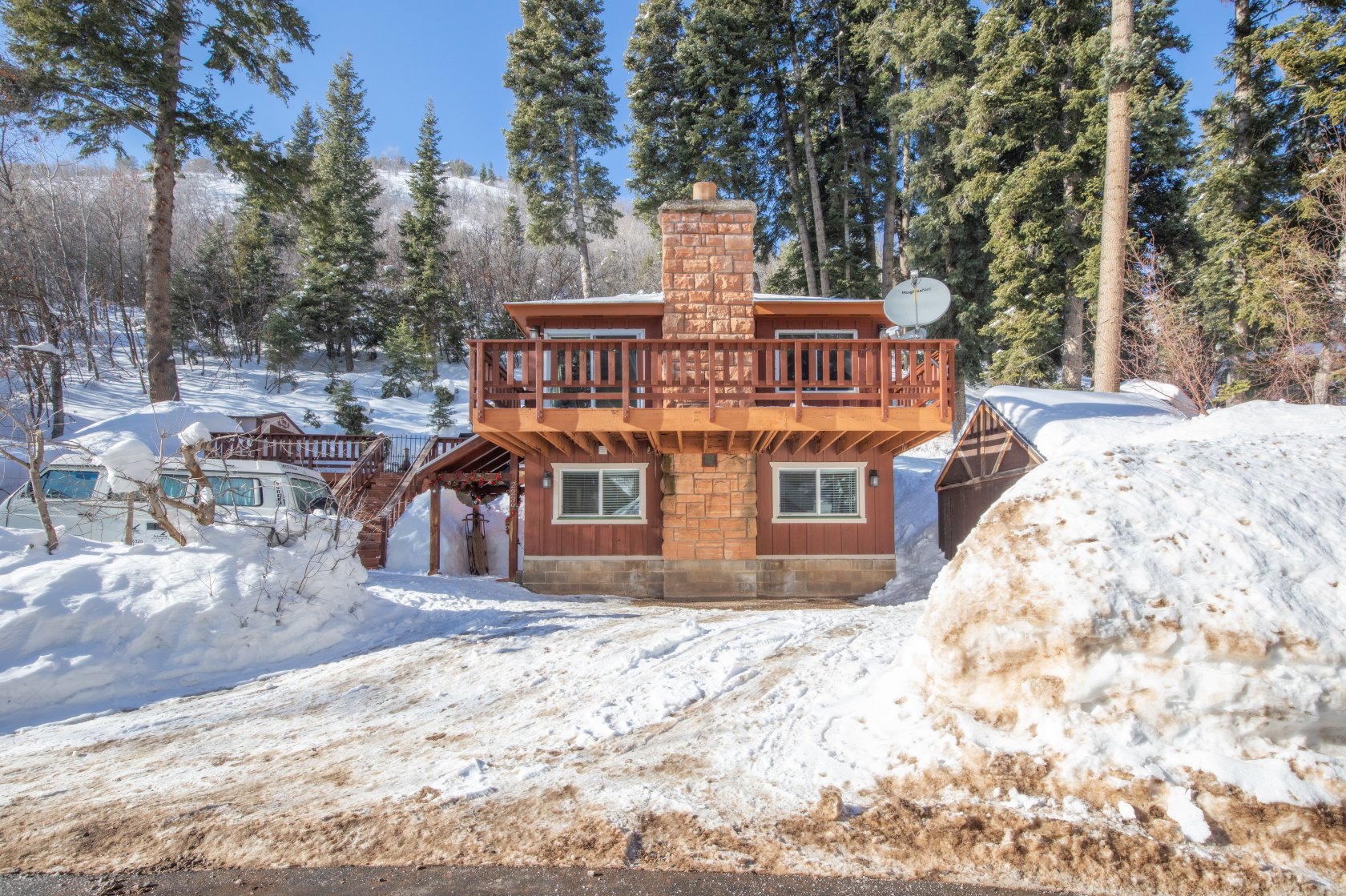 2239 N Pinecrest Canyon Rd